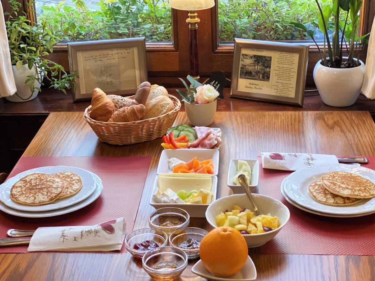Hotel Rathausgloeckel Baden-Baden Bagian luar foto
