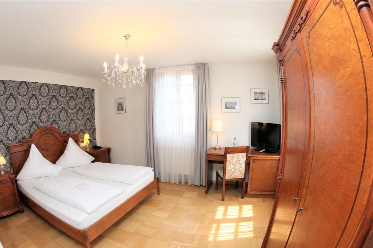 Hotel Rathausgloeckel Baden-Baden Bagian luar foto